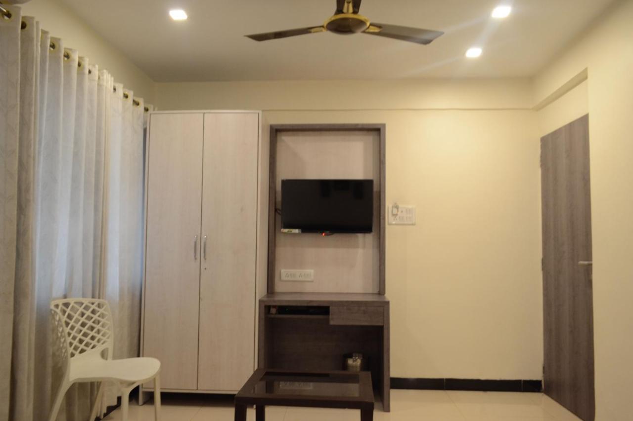 Baramati Stays Navi Mumbai Exterior photo
